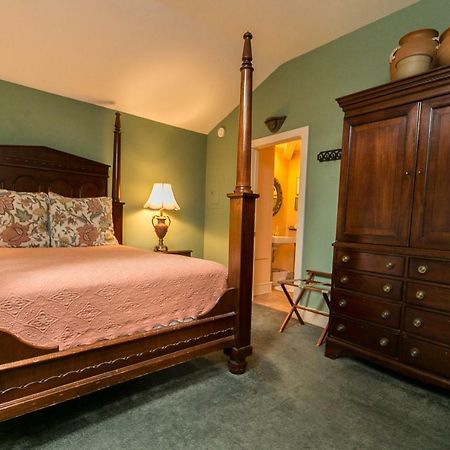 Hidden Garden Cottages & Suites Saugatuck Luaran gambar