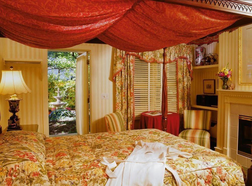Hidden Garden Cottages & Suites Saugatuck Luaran gambar